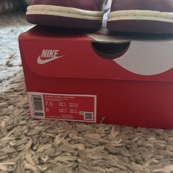 Nike dunks - Picture 11 of 13